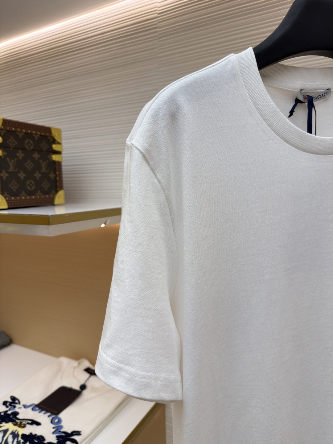 Moncler 蒙口 贴片标识圆领短袖 T恤 夏季 白色 黑色 A0 K20918C0005689AUG034