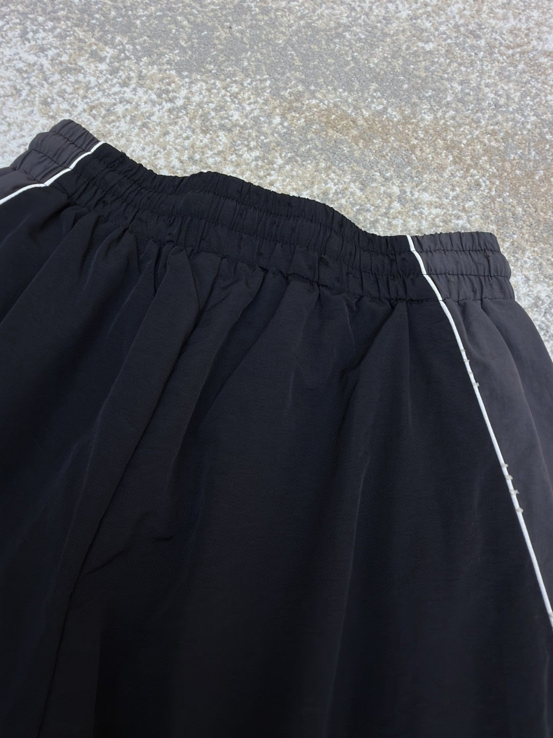 Balenciaga 巴黎世家 PUMA 彪马联名款 刺绣松紧腰休闲裤 运动裤 长裤 裤子 黑色 B0 850701TTO041485