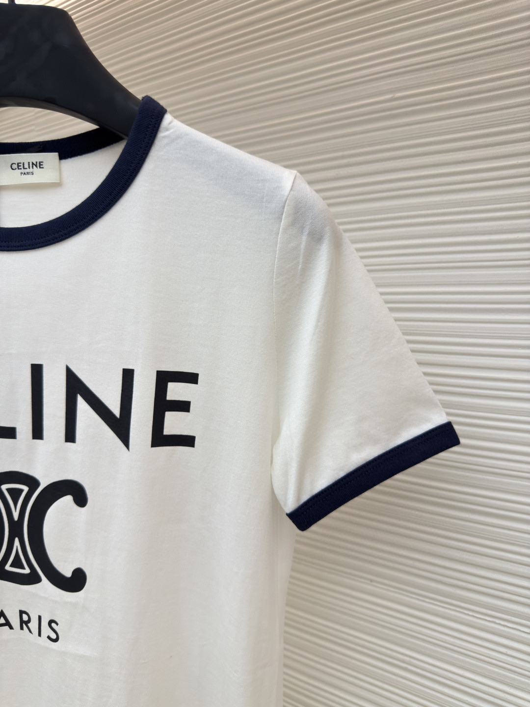 CELINE 赛琳 字母印花圆领短袖 T恤 夏款 女款 黑色 白色 A0 2X872501F-01NB