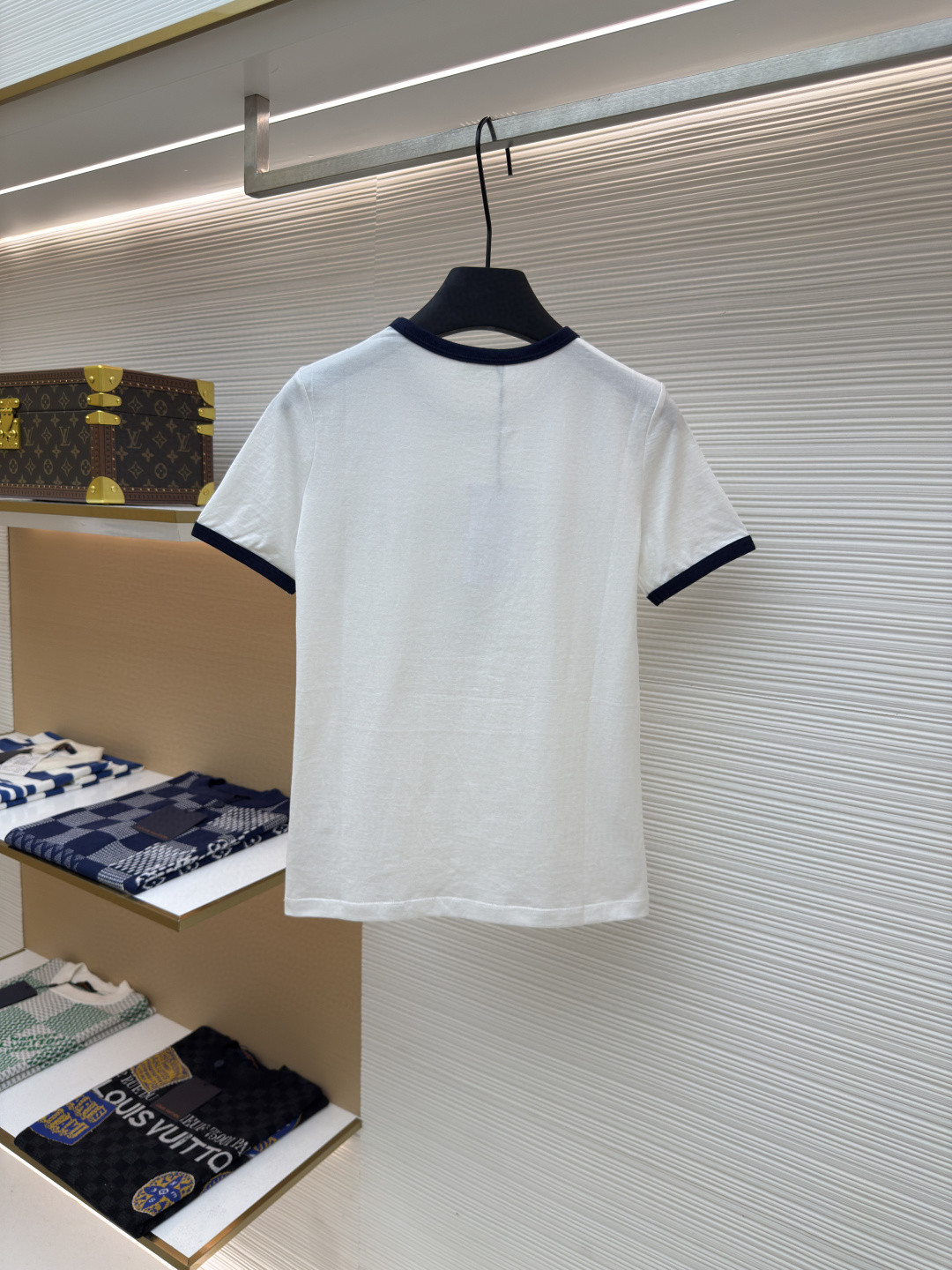 CELINE 赛琳 字母印花圆领短袖 T恤 夏款 女款 黑色 白色 A0 2X872501F-01NB