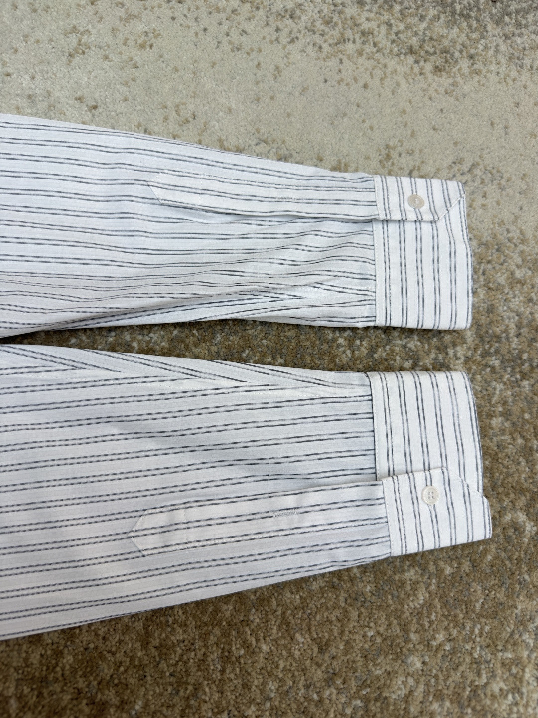 [Copy]CELINE 赛琳 羊毛标识格子衬衫 外套 长袖 B0 RC07H0H06-07RU