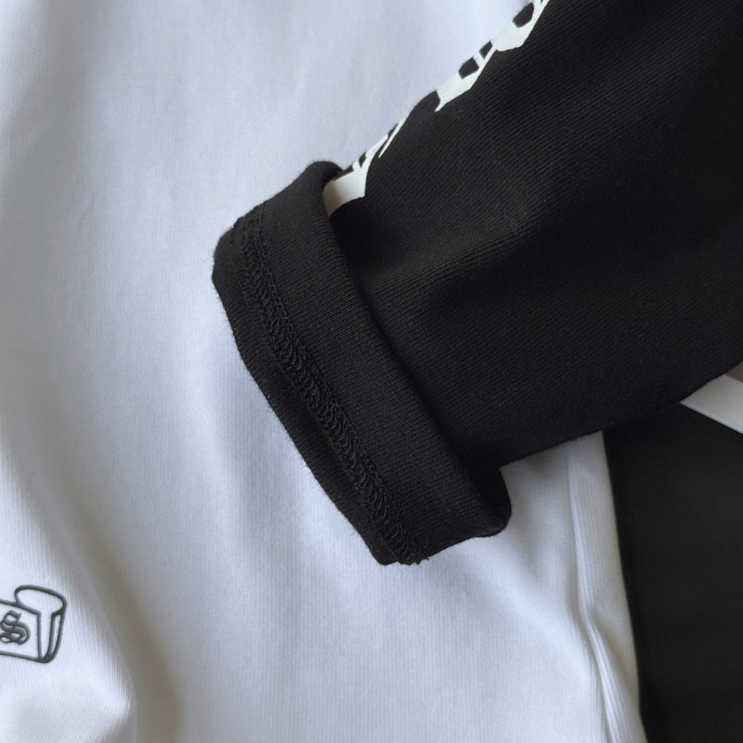 Chrome Hearts 克罗心 梵文黑白七分袖T恤 短袖 打底衫 女款 黑白 A5