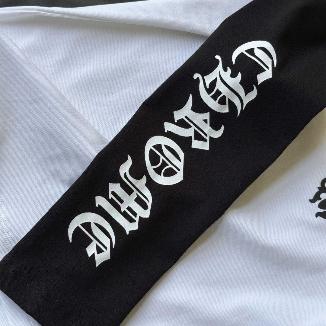 Chrome Hearts 克罗心 梵文黑白七分袖T恤 短袖 打底衫 女款 黑白 A5