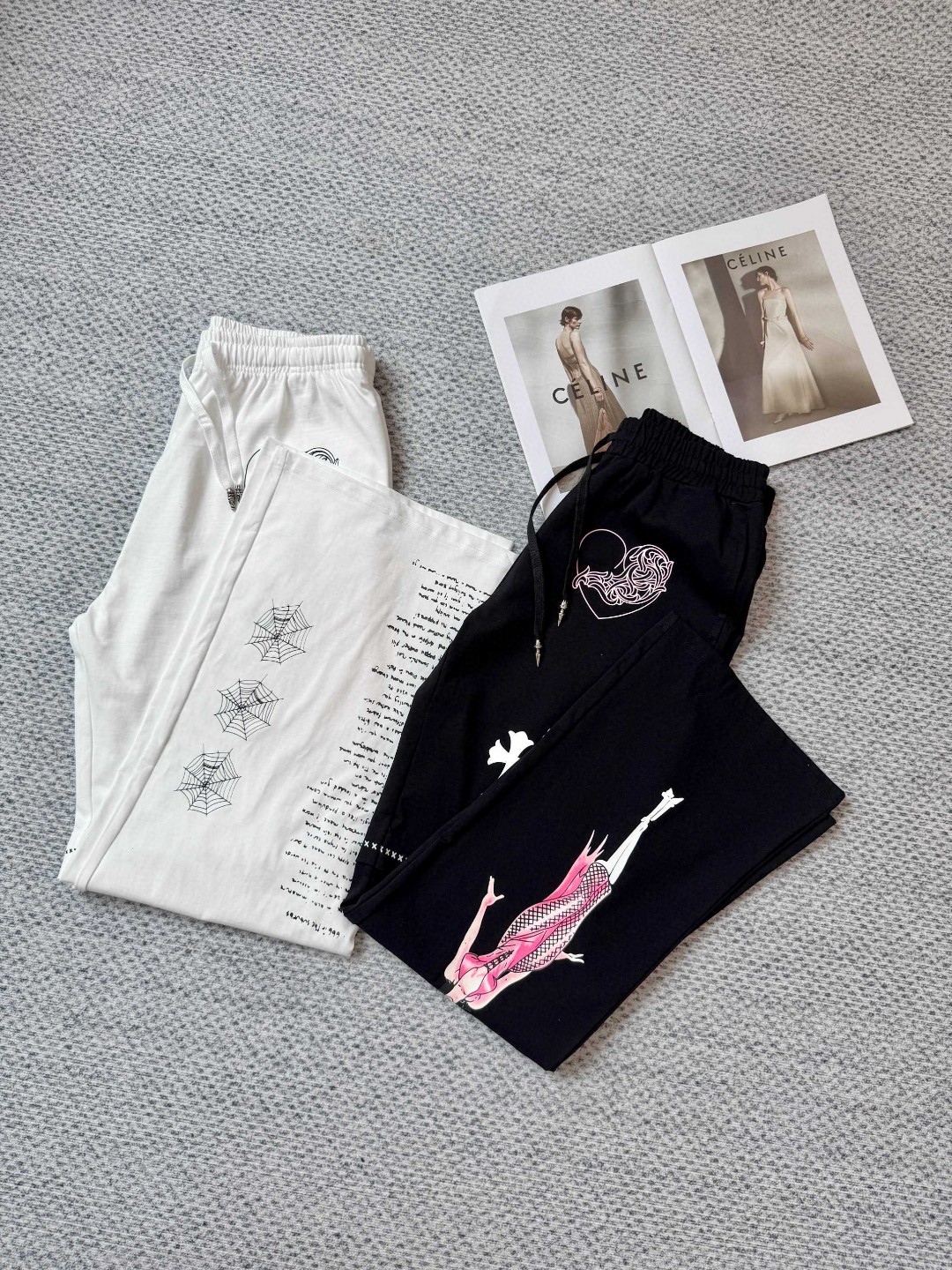 Chrome Hearts 克罗心 漫画松紧腰卫裤 裤子 长裤 休闲裤 运动裤 夏季 女款 黑色 白色 B0