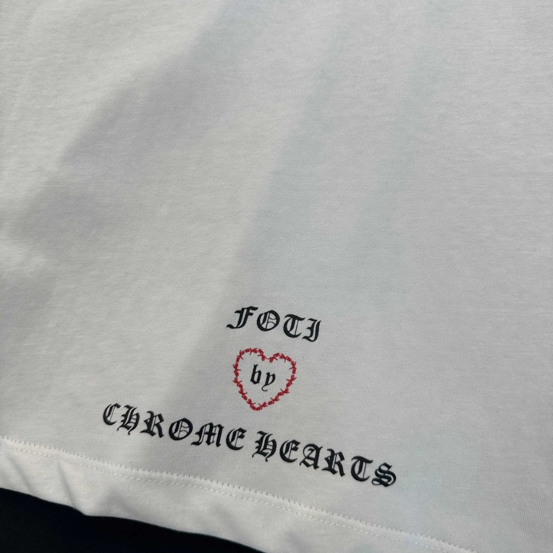 Chrome Hearts 克罗心 中古爱心V领短袖 T恤 夏季 女款 白色 A2