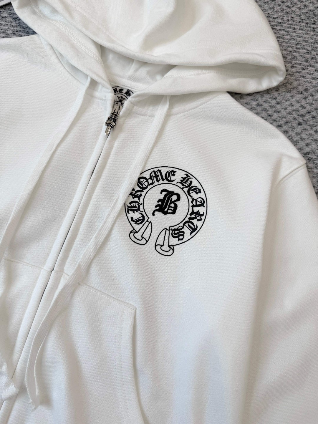 Chrome Hearts 克罗心 马蹄印花拉链连帽卫衣 短款 外套 女款 白色 B0