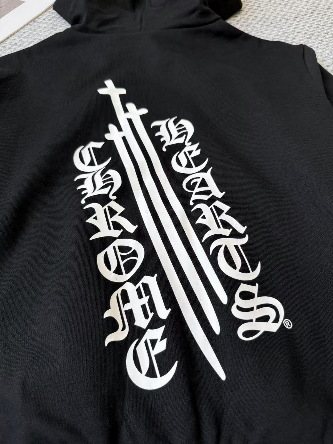 Chrome Hearts 克罗心 梵文十字印花拉链连帽卫衣 短款 外套 女款 黑色 B0