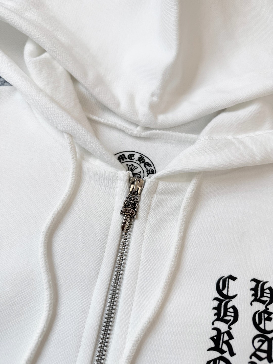 Chrome Hearts 克罗心 梵文印花拉链连帽卫衣 短款 外套 女款 白色 B0