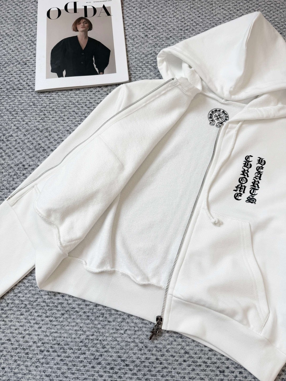 Chrome Hearts 克罗心 梵文印花拉链连帽卫衣 短款 外套 女款 白色 B0