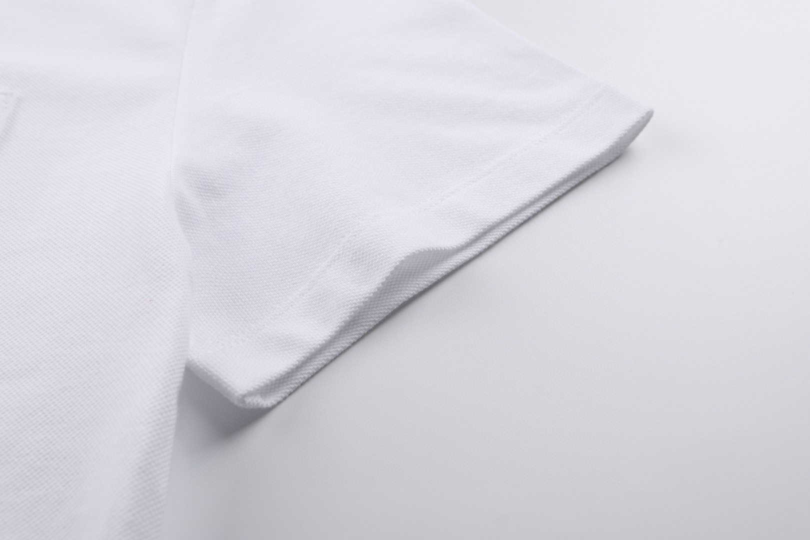 DIOR 迪奥 棉质珠地刺绣polo衫 T恤 短袖 夏季 白色 灰色 A2 683J820A3040-C080