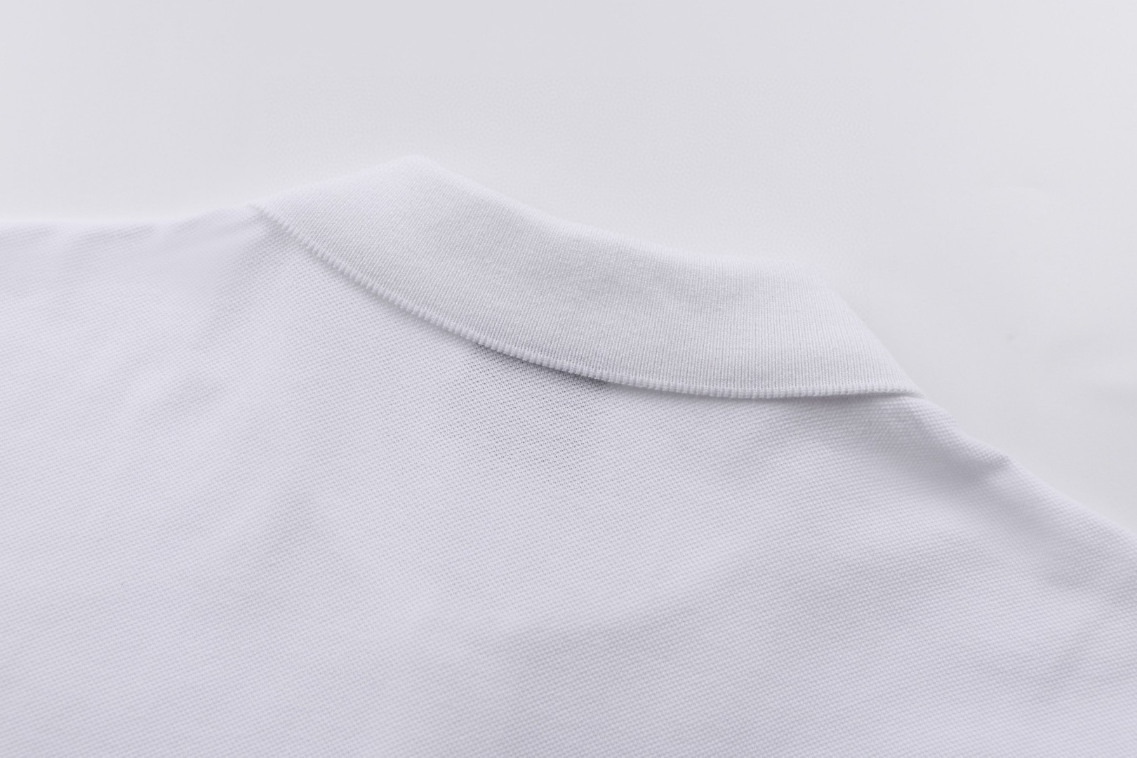 DIOR 迪奥 棉质珠地刺绣polo衫 T恤 短袖 夏季 白色 灰色 A2 683J820A3040-C080