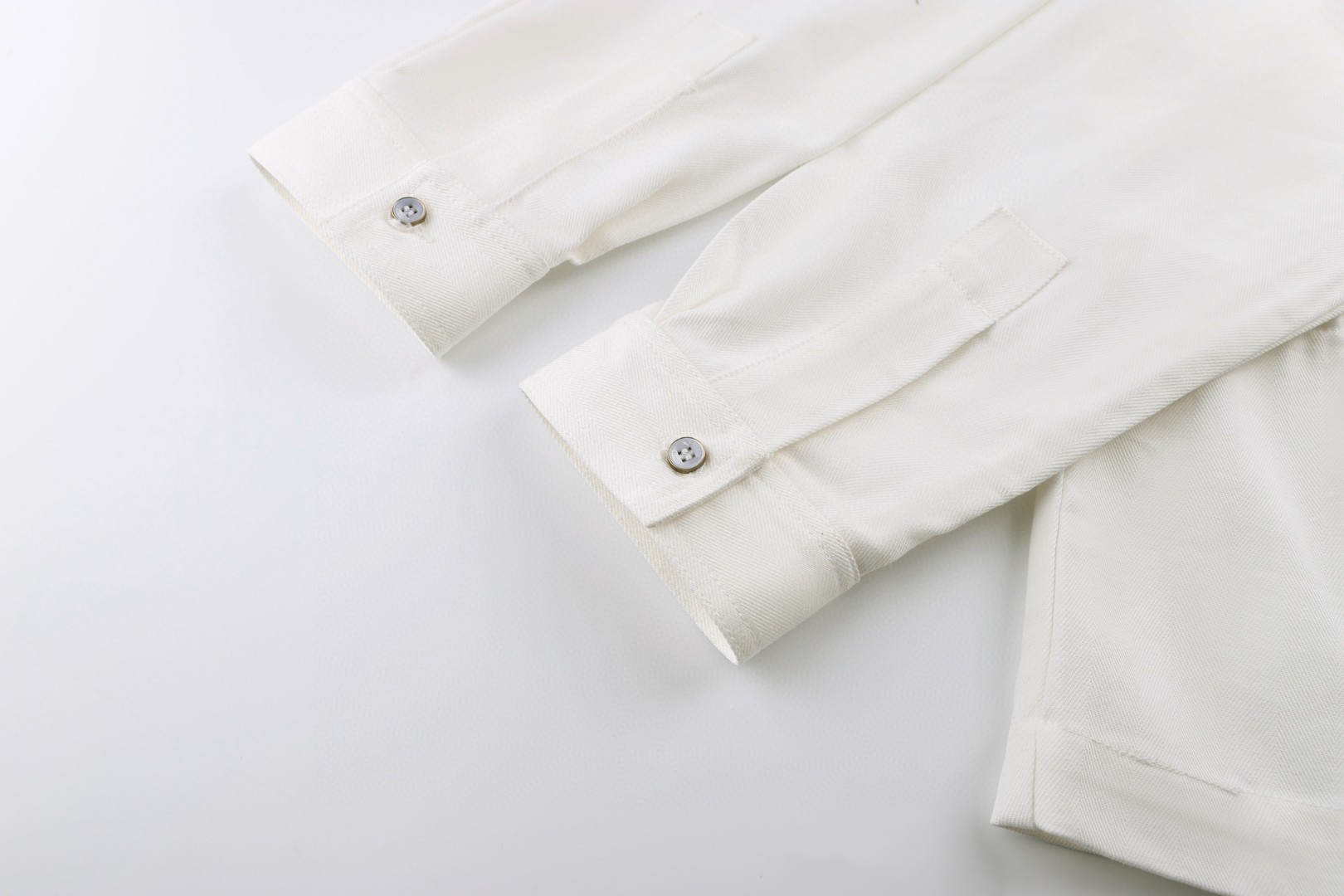 LOUIS VUITTON 路易威登 标识提花夹克式衬衫 外套 白色 B5 1AJUK5