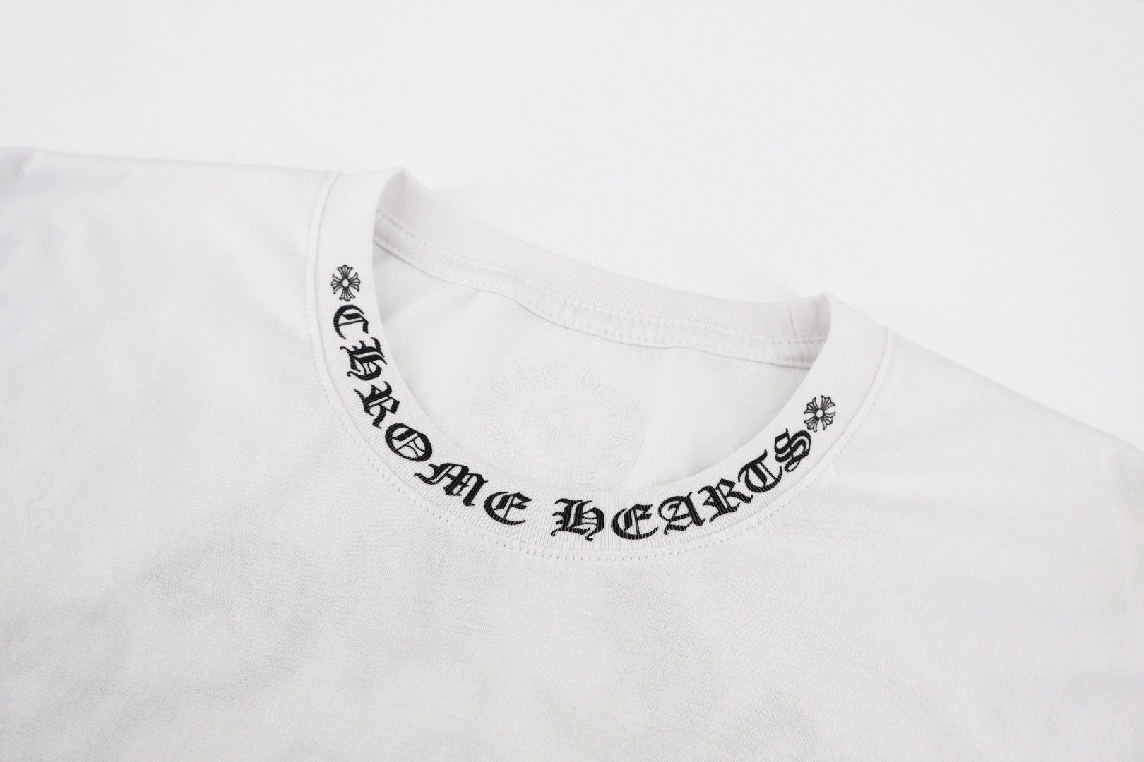 Chrome Hearts 克罗心 领口梵文十字架长袖T恤 卫衣 T恤 打底衫 套头 白色 黑色 A5