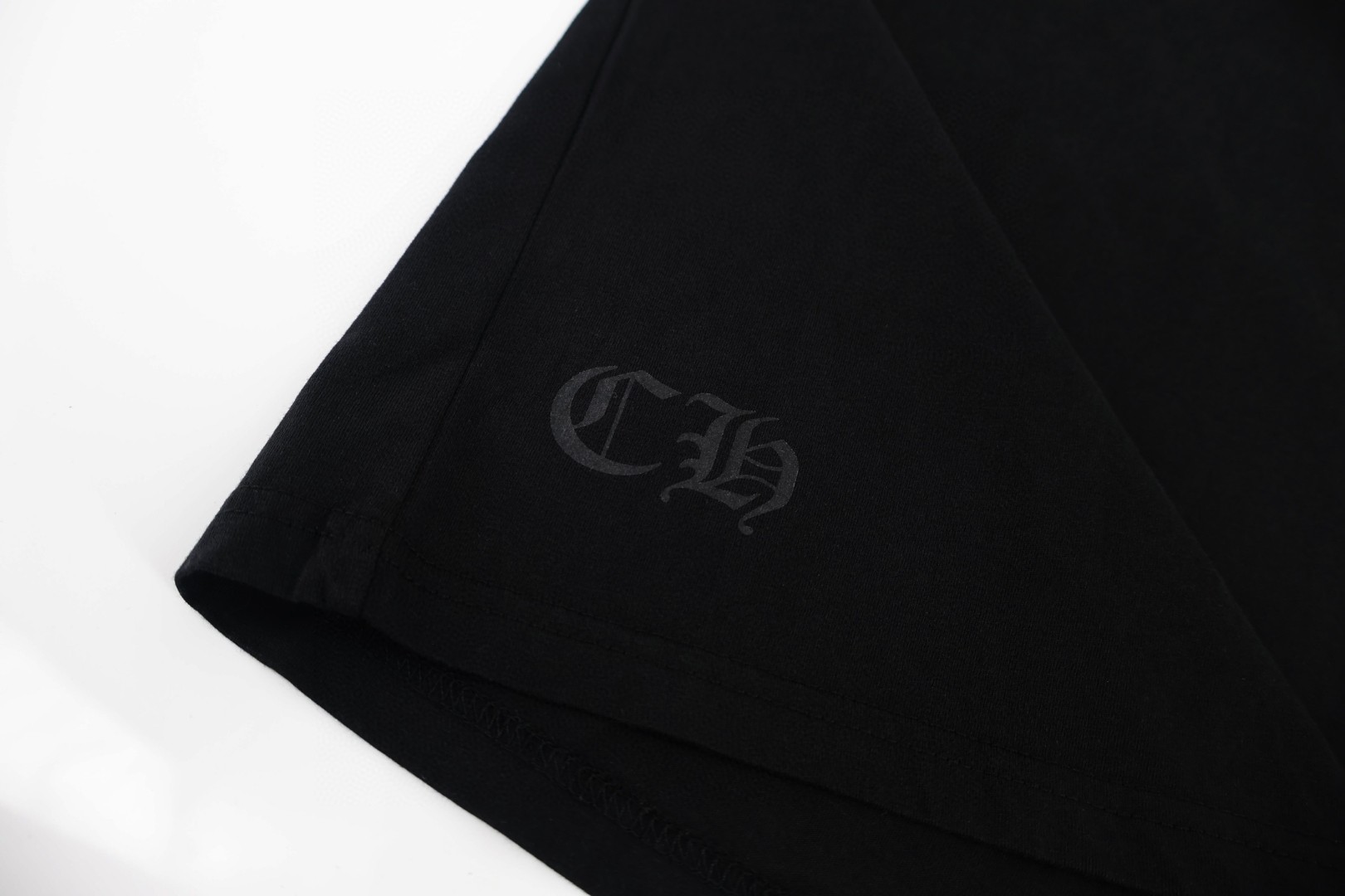 Chrome Hearts 克罗心 领口梵文十字架长袖T恤 卫衣 T恤 打底衫 套头 白色 黑色 A5