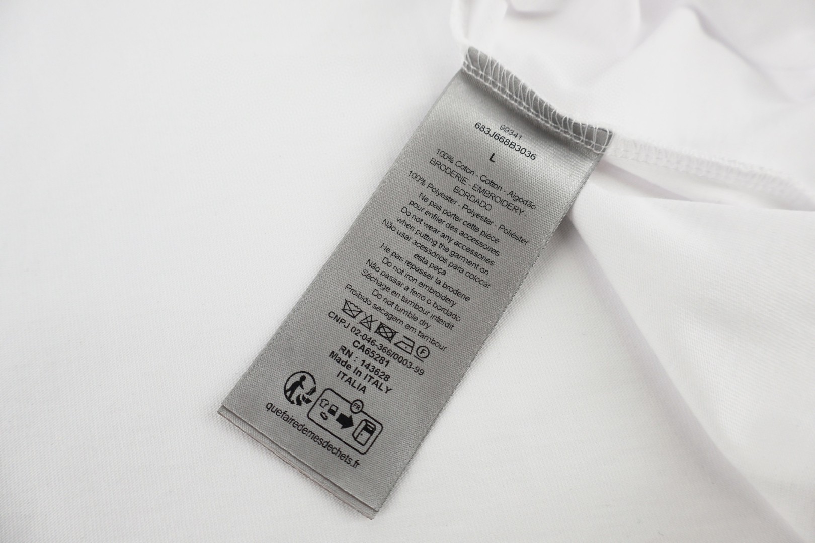 DIOR 迪奥 虚线刺绣圆领短袖 T恤 夏季 白色 黑色 A0 683J668B3036-C081