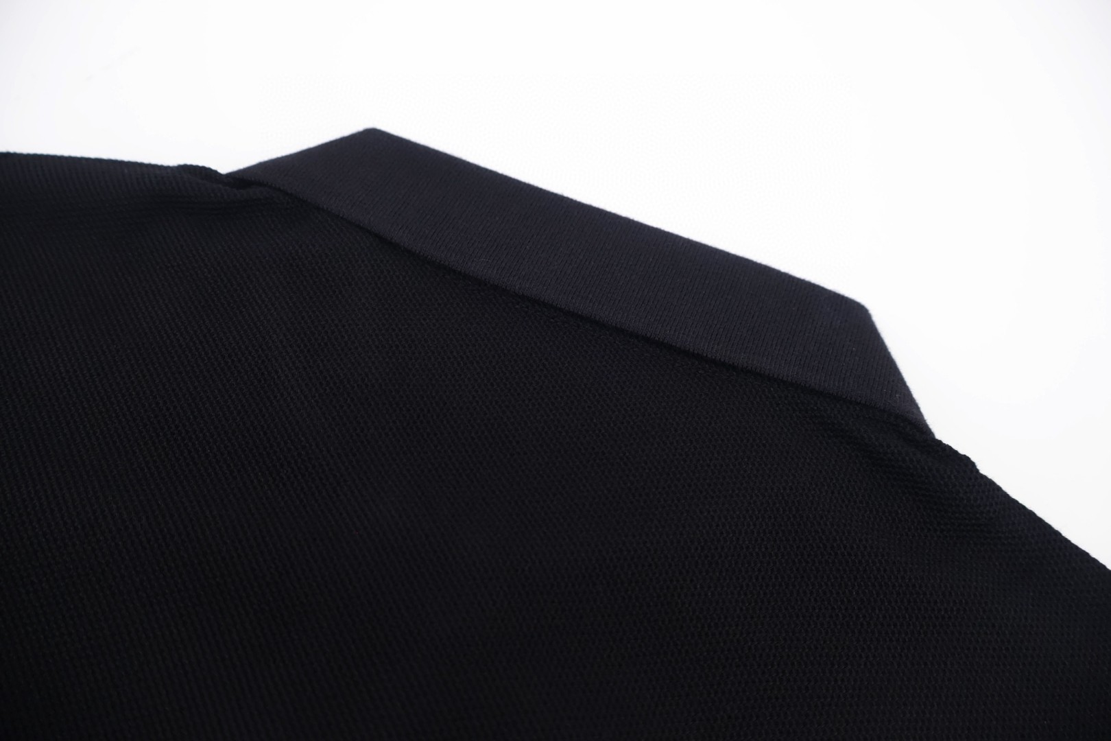 Burberry 巴宝莉 战马格纹刺绣Polo衫 短袖 T恤 夏季 白色 黑色 A2 81219661