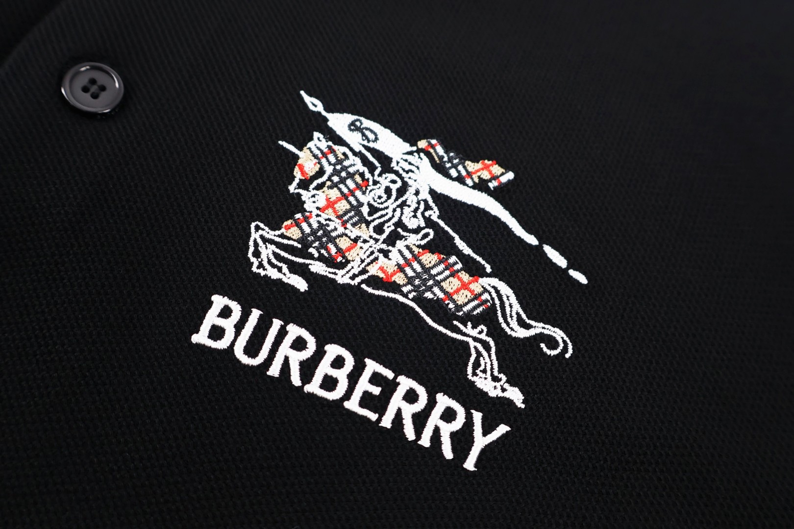 Burberry 巴宝莉 战马格纹刺绣Polo衫 短袖 T恤 夏季 白色 黑色 A2 81219661