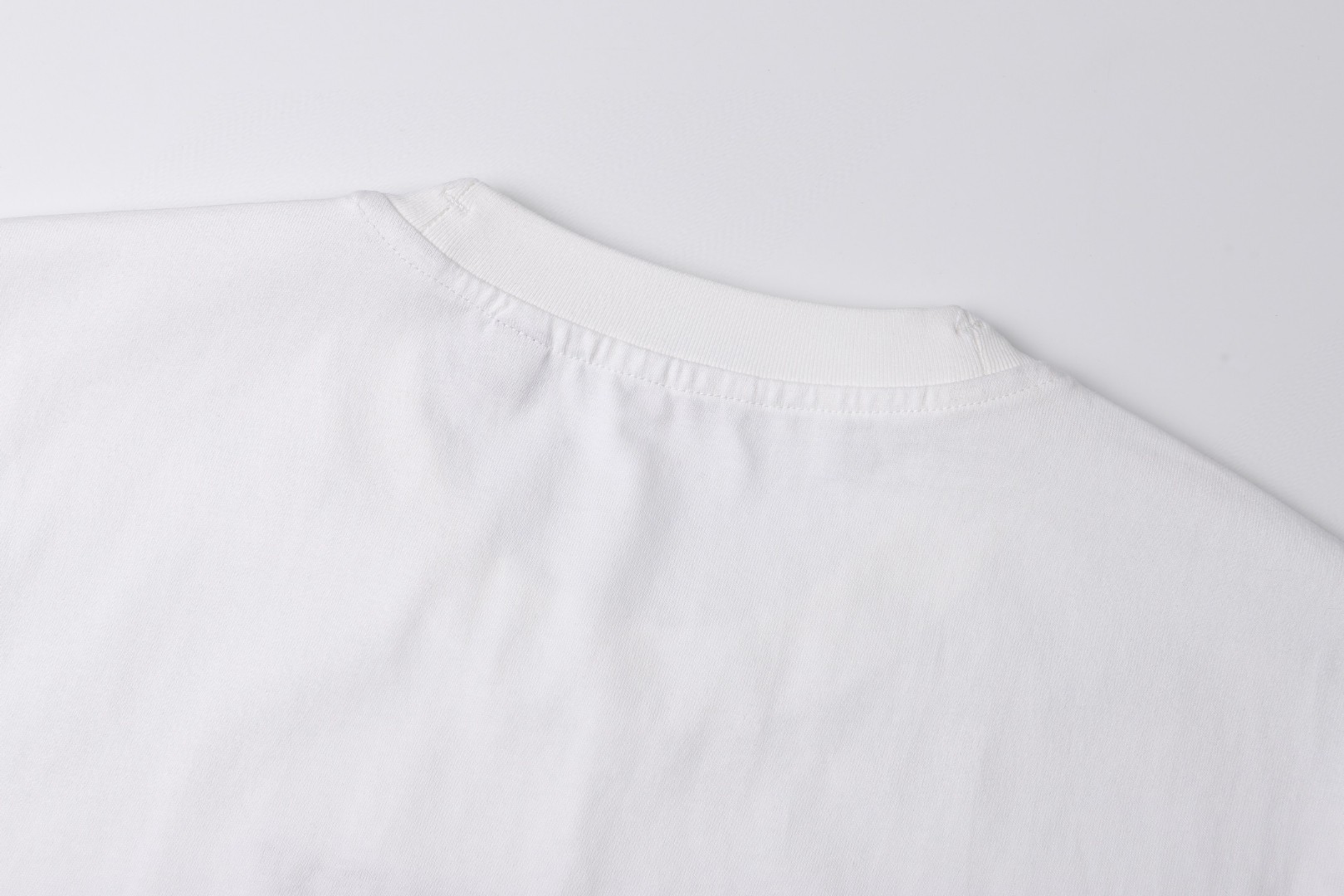 Burberry 巴宝莉 刺绣战马标识圆领Tee 短袖 T恤 白色 黑色 A0 81190061