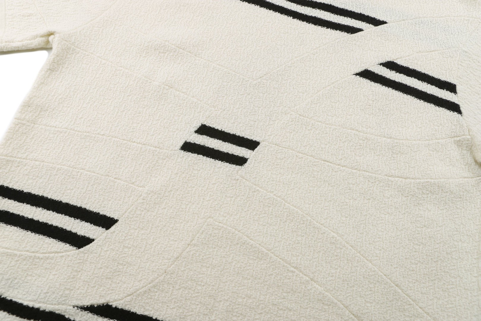 Loewe 罗意威 羊毛毛织几何圆领短袖 T恤 白色 海军蓝 A0 H526Y22XD8-6819