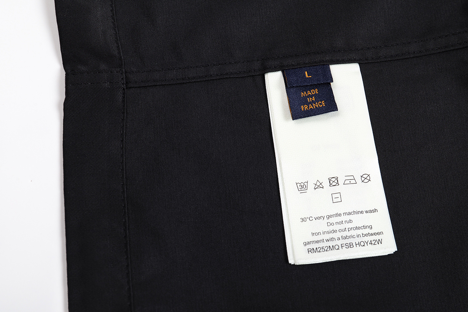 LOUIS VUITTON 路易威登 LV 浮雕压花口袋短袖衬衫 夏季 白色 黑色 A7 1AHVYP