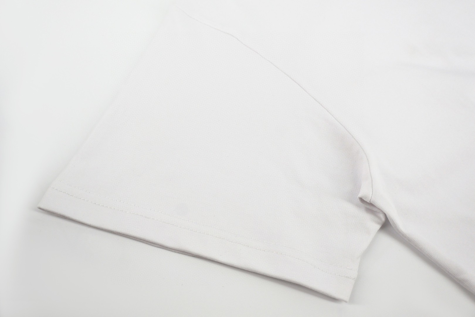 GUCCI 古驰 毛绒双G圆领短袖T恤 夏季 白色 A0 837959-XJHQ3-9066