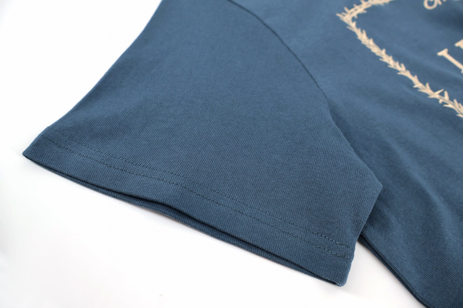 DIOR 迪奥 大框封面刺绣圆领短袖 T恤 夏季 蓝色 A0 683J610A0677-C580