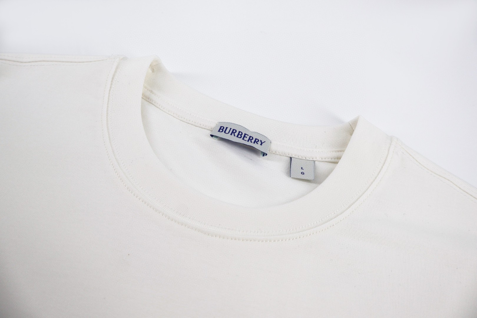 Burberry 巴宝莉 圆环格纹战马刺绣圆领Tee 短袖 T恤 白色 黑色 A0 81234371