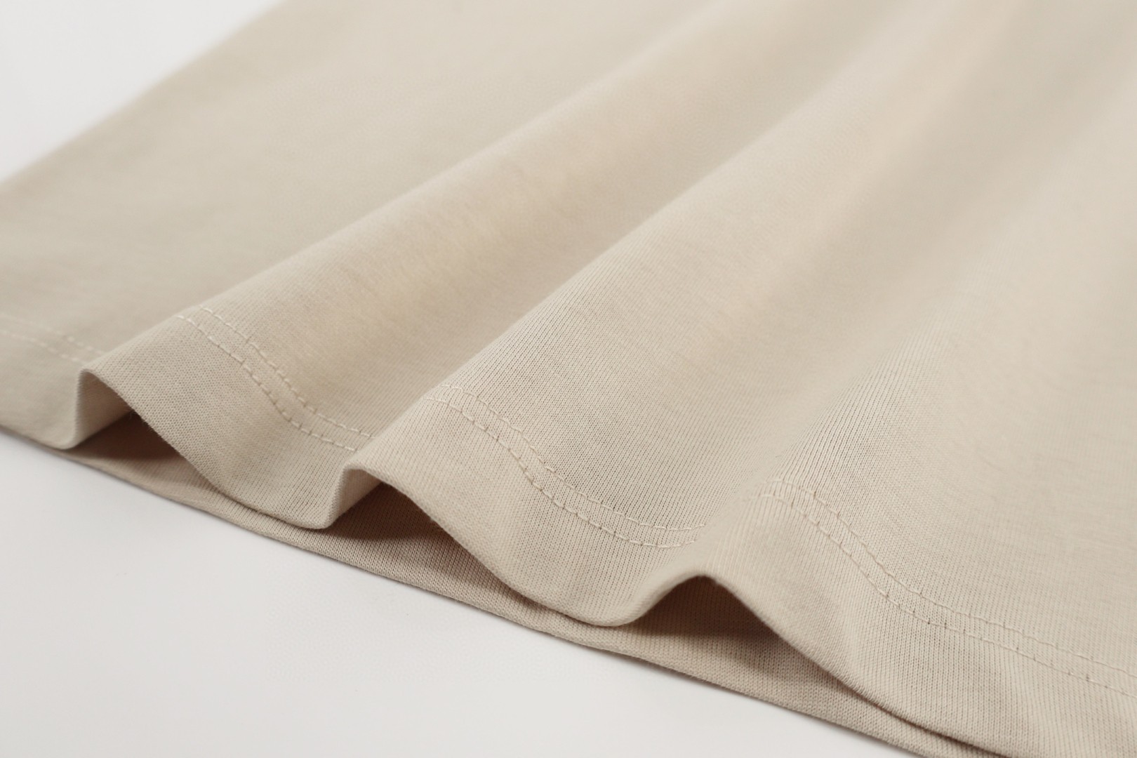 Maison Margiela 马吉拉 数字涂鸦圆领短袖 T恤 套头 夏季 沙色 棕色 A0 S51GC0544S24575119