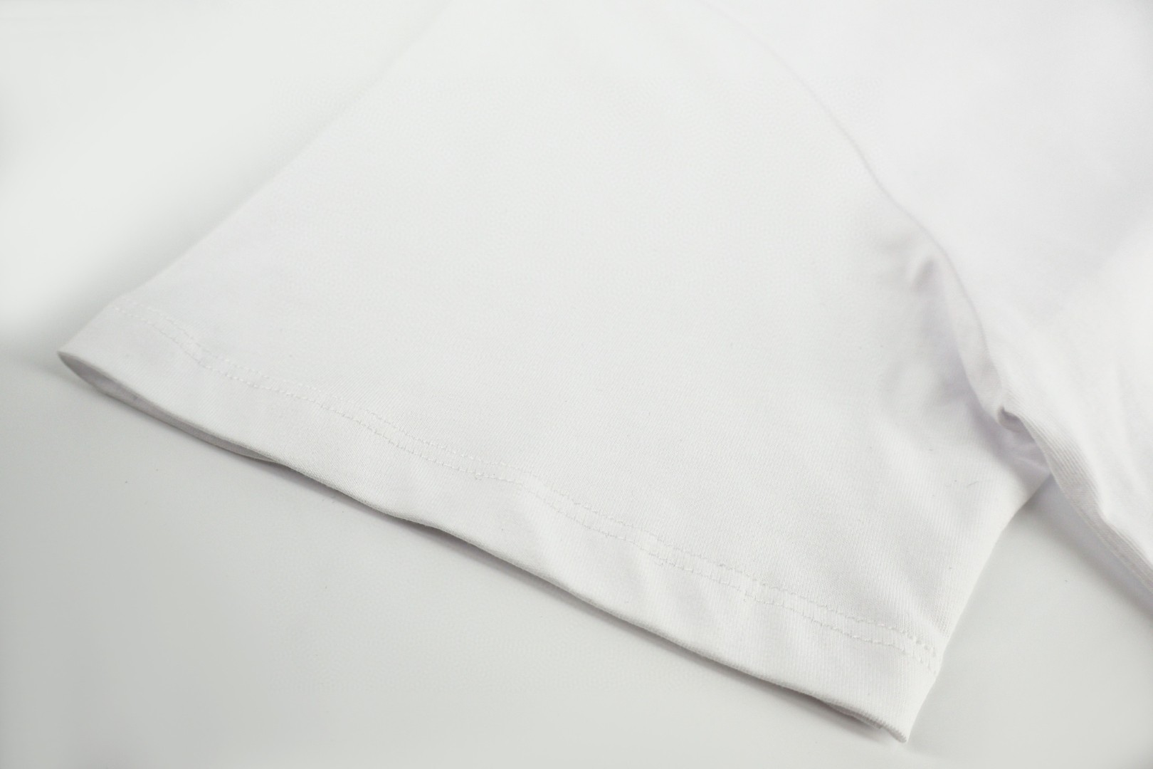 Loewe 罗意威 皇冠褶皱圆领短袖 T恤 白色 黑色 A0 S540Y22X93-2100