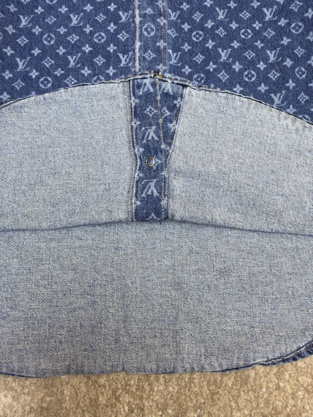 LOUIS VUITTON 路易威登 满印牛仔衬衫 外套 长袖 蓝色 B0 1AI192