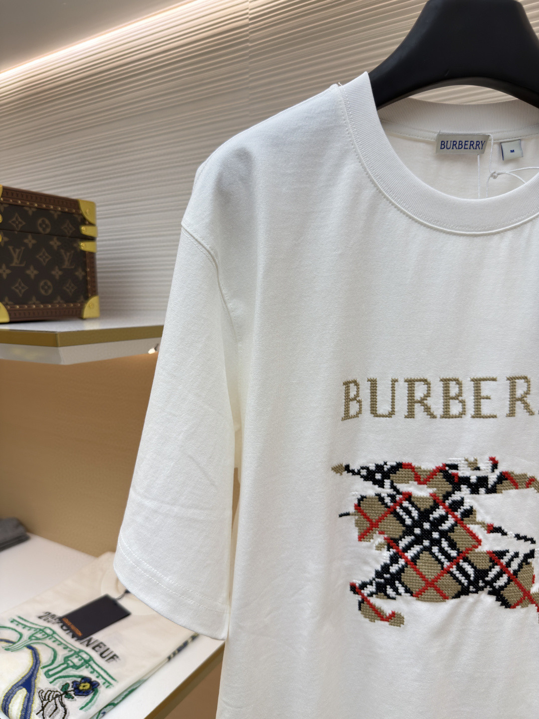 Burberry 巴宝莉 格子战马刺绣圆领Tee 短袖 T恤 白色 A0 81101161