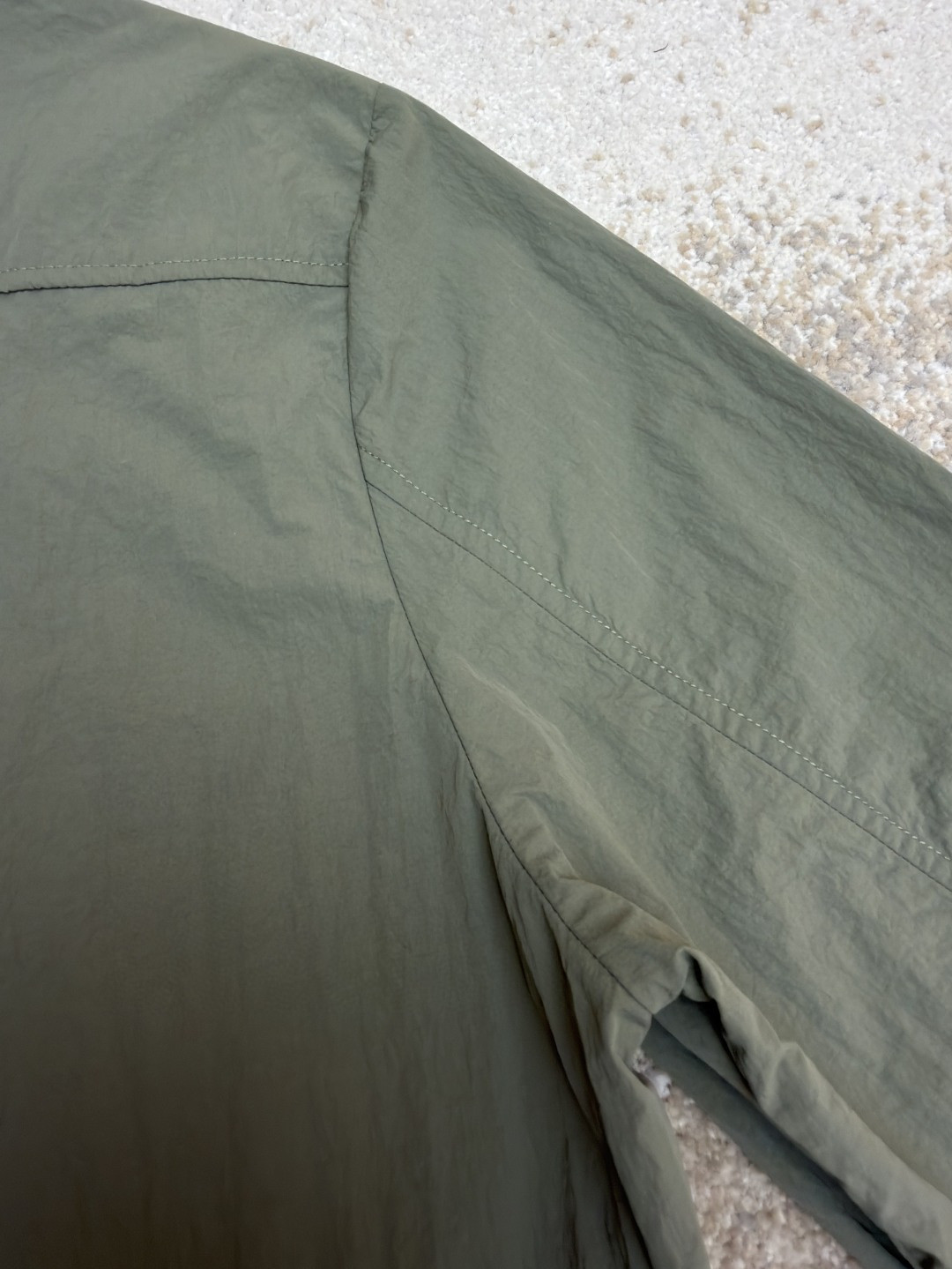 LOUIS VUITTON 路易威登 拉链露营长袖衬衫 外套 绿色 B0 1AJTXZ