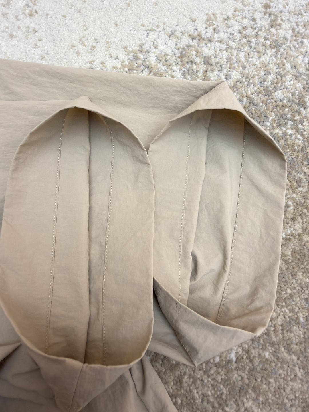 LOUIS VUITTON 路易威登 LV 拉链开襟露营短袖衬衫 外套 夏季 B0