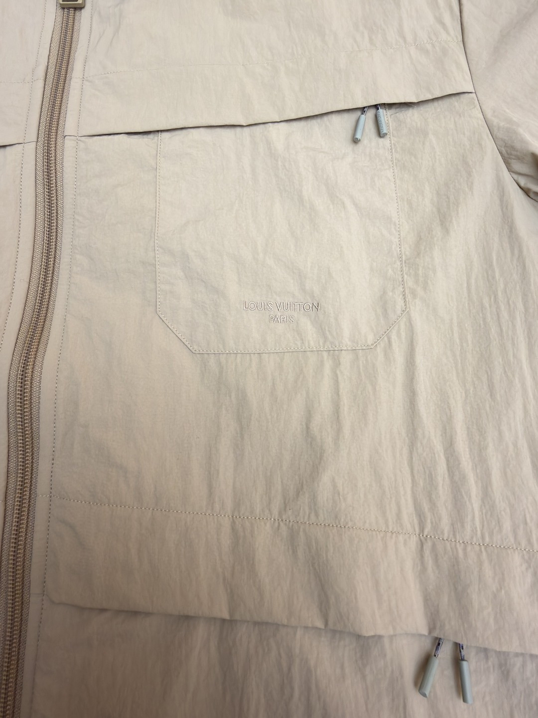 LOUIS VUITTON 路易威登 LV 拉链开襟露营短袖衬衫 外套 夏季 B0