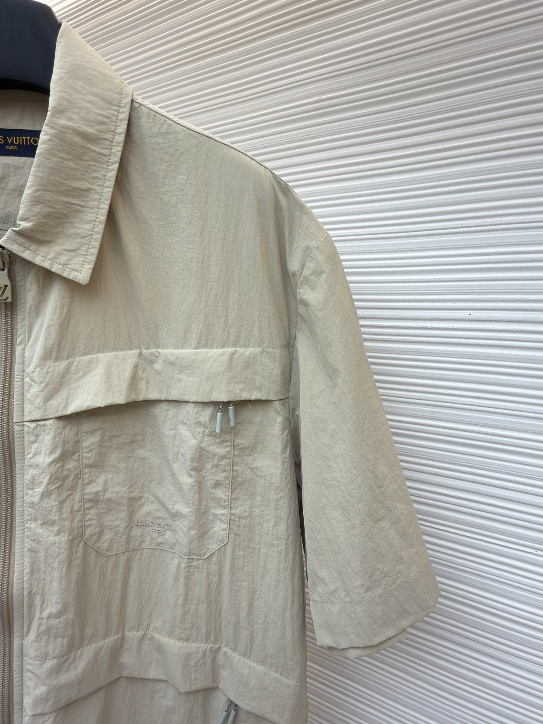 LOUIS VUITTON 路易威登 LV 拉链开襟露营短袖衬衫 外套 夏季 B0