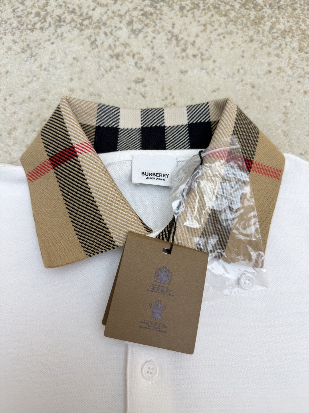 Burberry 巴宝莉  短袖 T恤 白色 黑色 A0 80716211