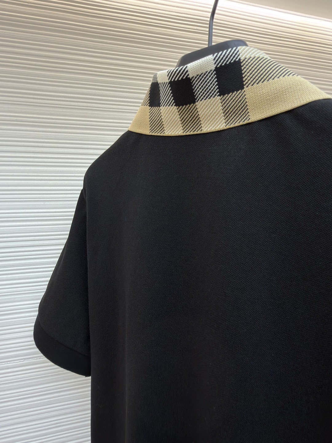 Burberry 巴宝莉  短袖 T恤 白色 黑色 A0 80716211