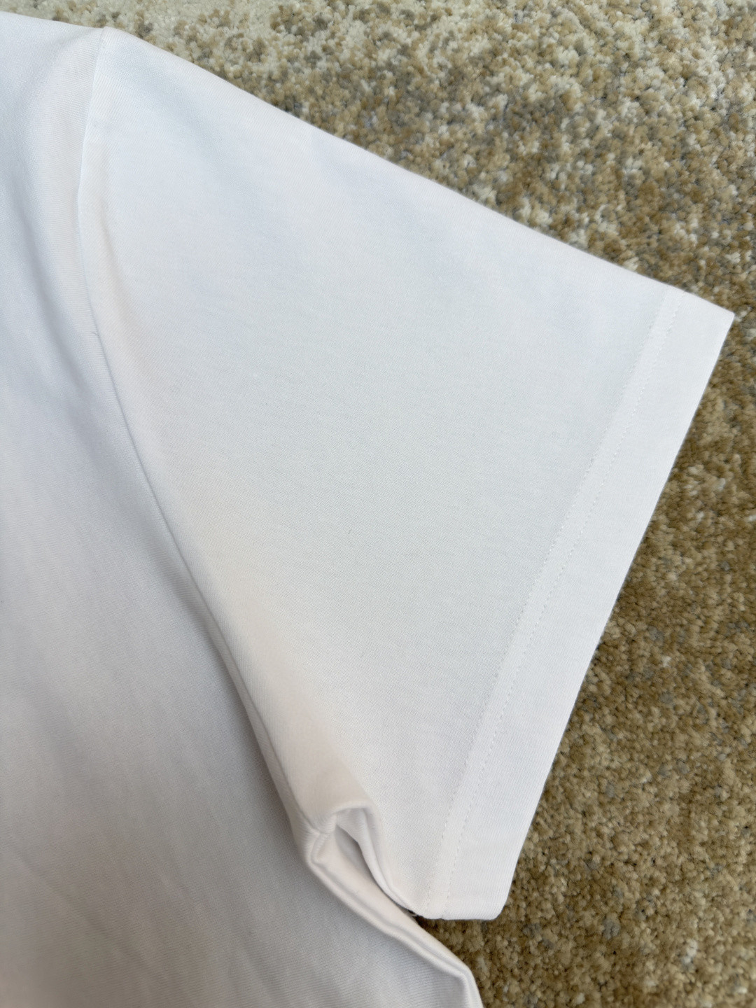 LOUIS VUITTON 路易威登 LV 标识皇冠圆领短袖 T恤 夏季 白色 A0 1AIKCG