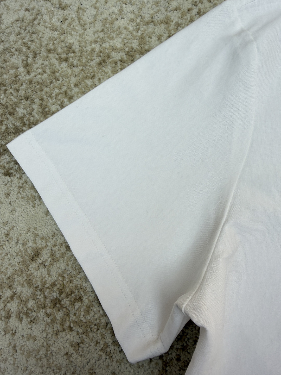 LOUIS VUITTON 路易威登 LV 标识皇冠圆领短袖 T恤 夏季 白色 A0 1AIKCG