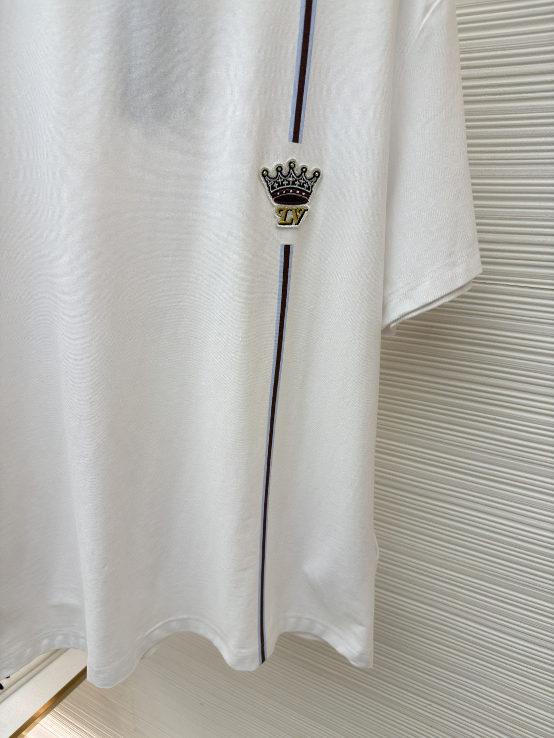 LOUIS VUITTON 路易威登 LV 标识皇冠圆领短袖 T恤 夏季 白色 A0 1AIKCG