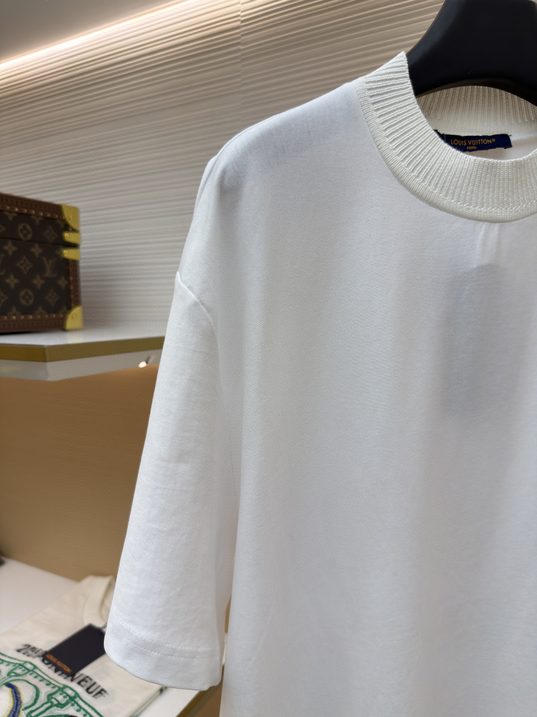 LOUIS VUITTON 路易威登 LV 标识皇冠圆领短袖 T恤 夏季 白色 A0 1AIKCG