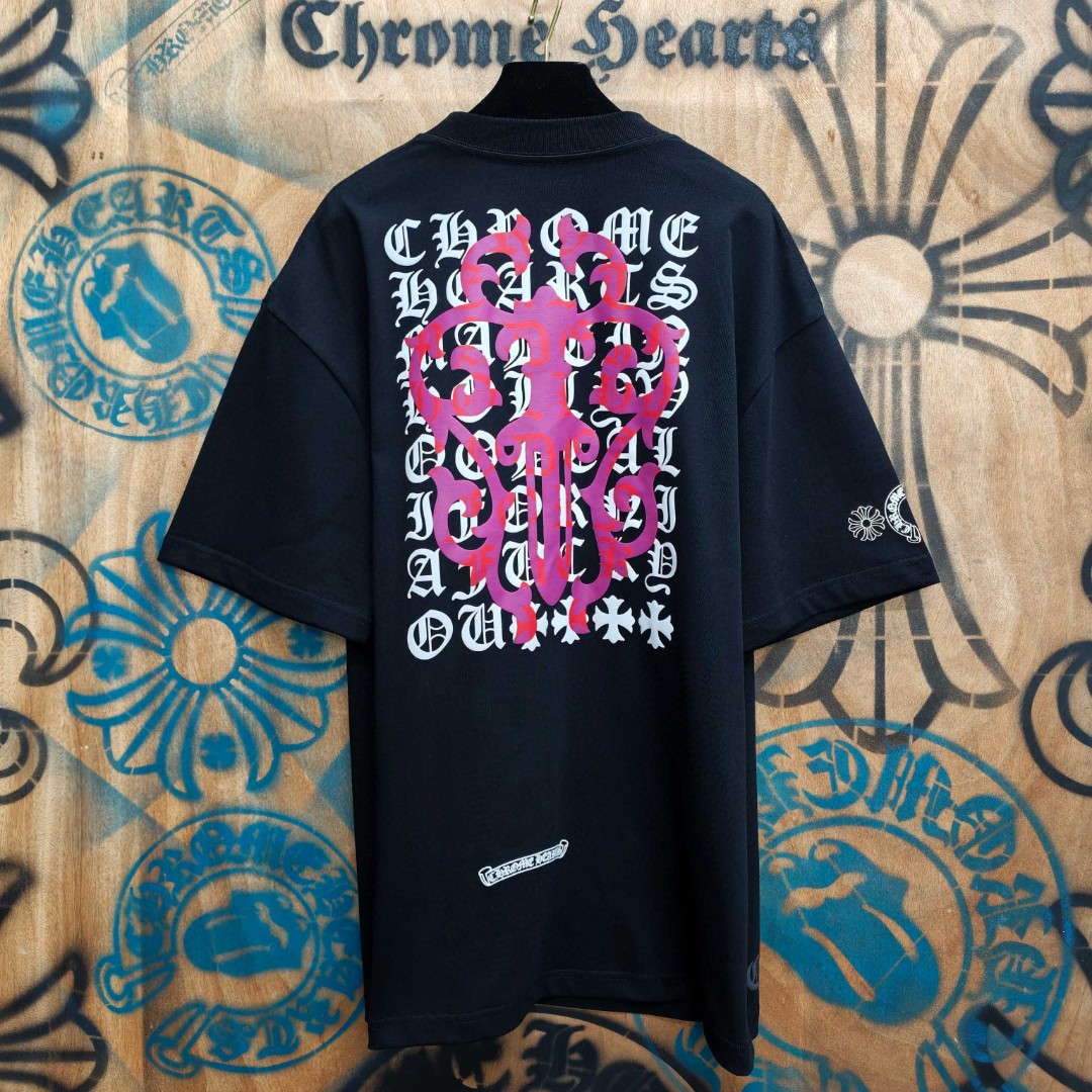 Chrome Hearts 克罗心 粉色宝剑梵文印花圆领短袖 T恤 白色 黑色 A0