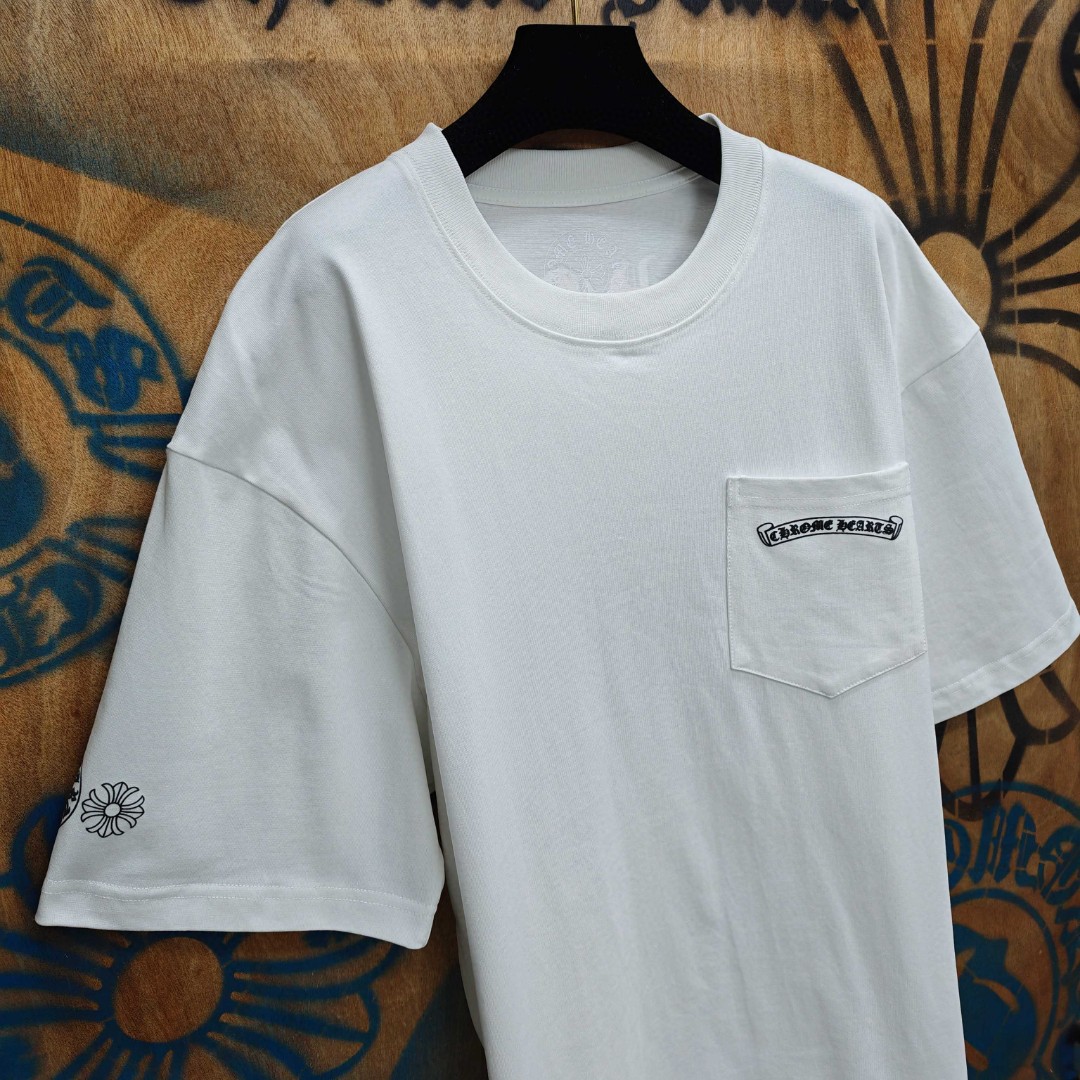 Chrome Hearts 克罗心 粉色宝剑梵文印花圆领短袖 T恤 白色 黑色 A0