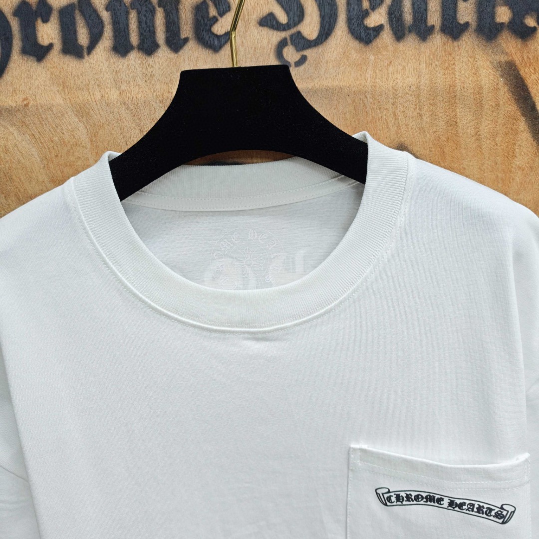 Chrome Hearts 克罗心 粉色宝剑梵文印花圆领短袖 T恤 白色 黑色 A0