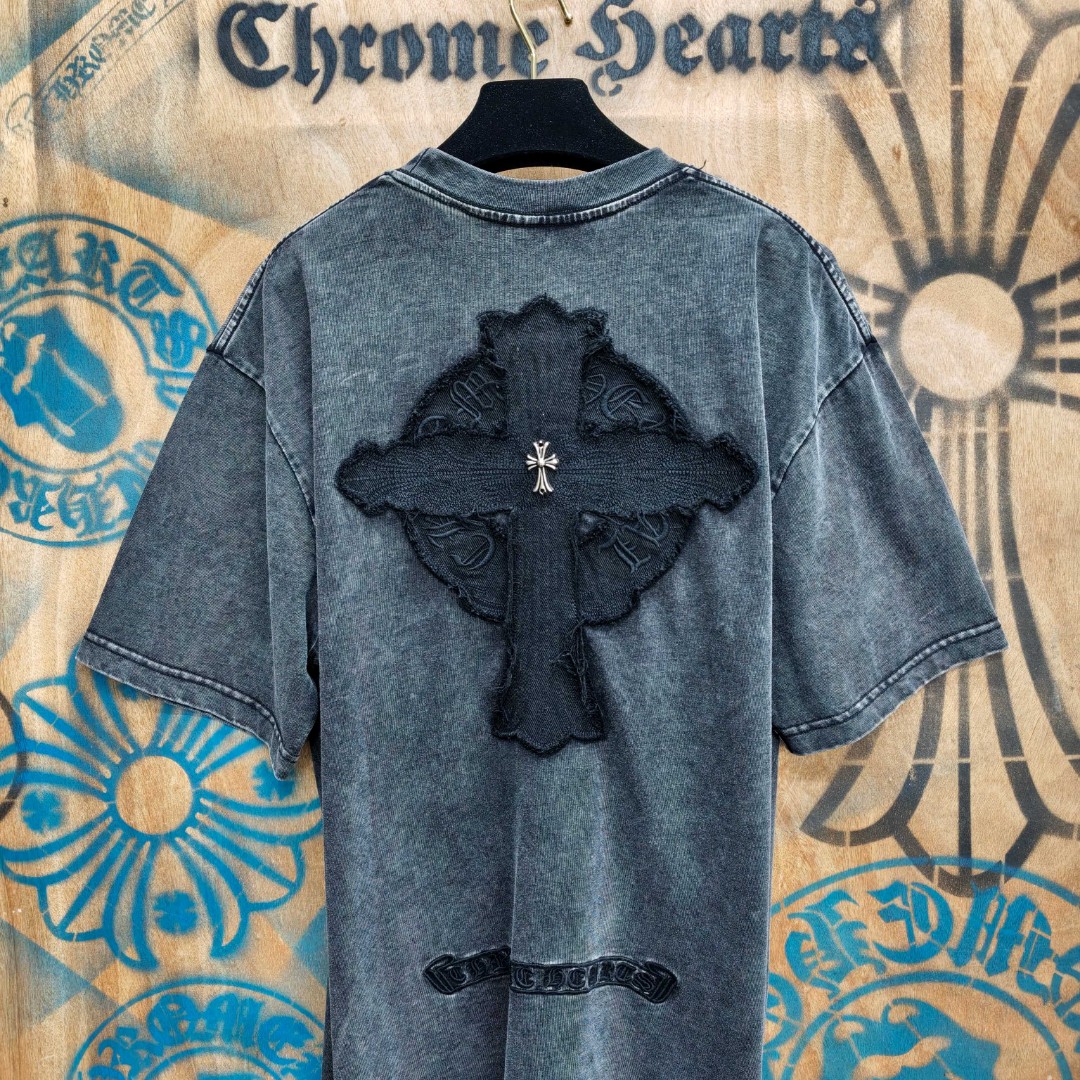 Chrome Hearts 克罗心 做旧马蹄十字架绣花圆领短袖 T恤 黑色 A0