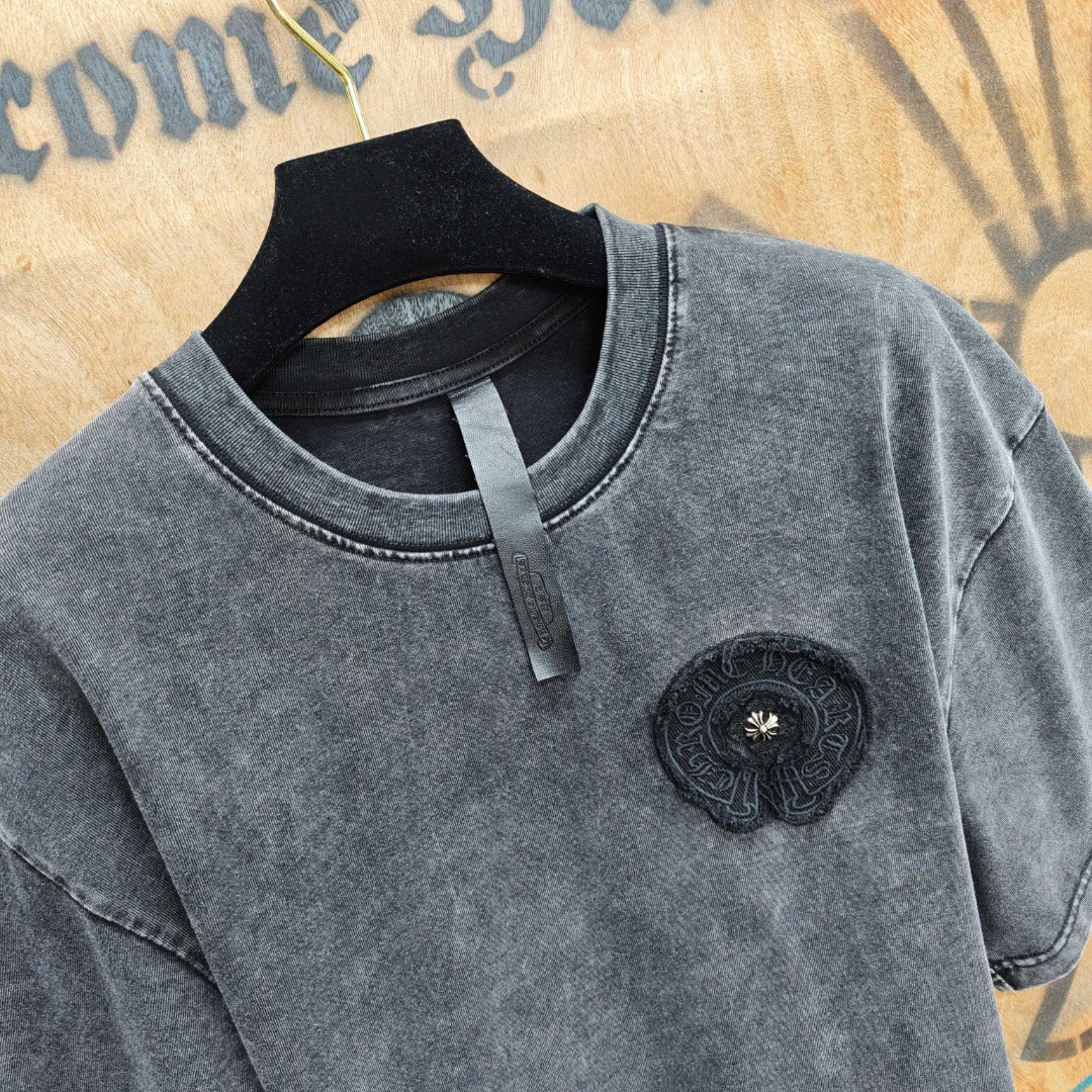 Chrome Hearts 克罗心 做旧马蹄十字架绣花圆领短袖 T恤 黑色 A0