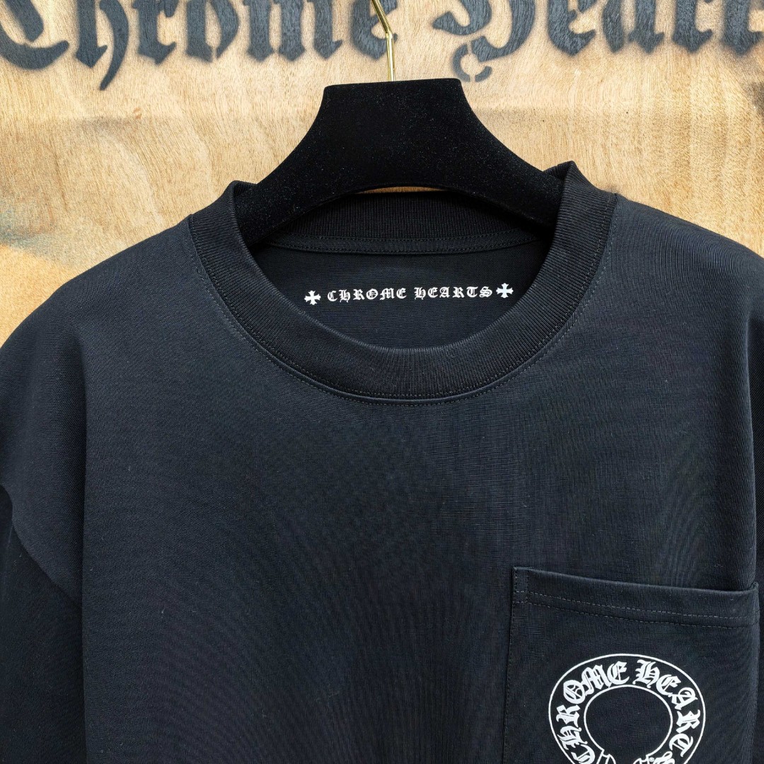 Chrome Hearts 克罗心 口袋马蹄梵文印花圆领短袖 T恤 白色 黑色 A0