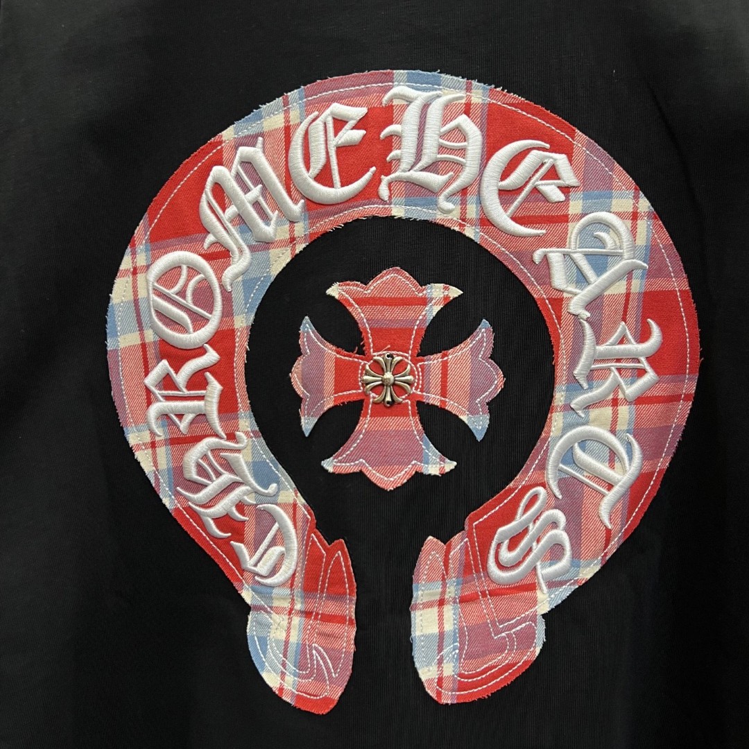 Chrome Hearts 克罗心 彩色格纹马蹄十字架绣花圆领短袖 T恤 黑色 A0