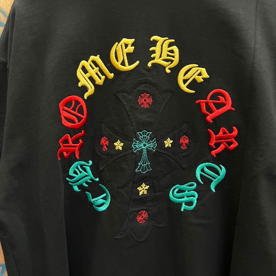 Chrome Hearts 克罗心 彩色十字架梵文绣花圆领短袖 T恤 黑色 A0