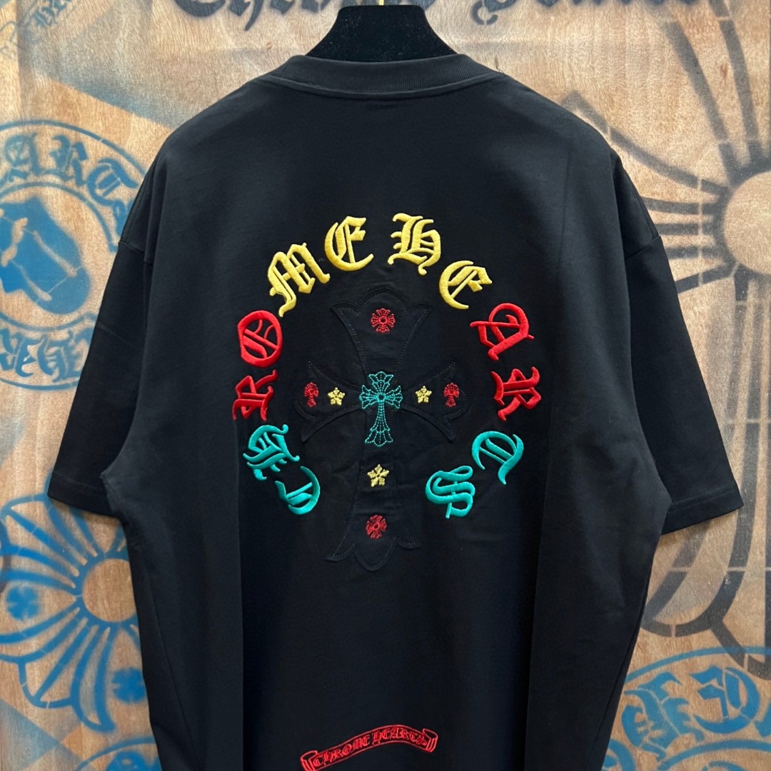 Chrome Hearts 克罗心 彩色十字架梵文绣花圆领短袖 T恤 黑色 A0